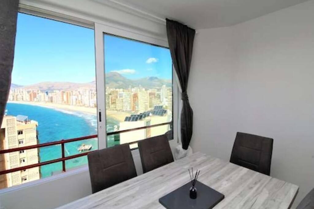 Doro Seaview Apartment Benidorm Luaran gambar